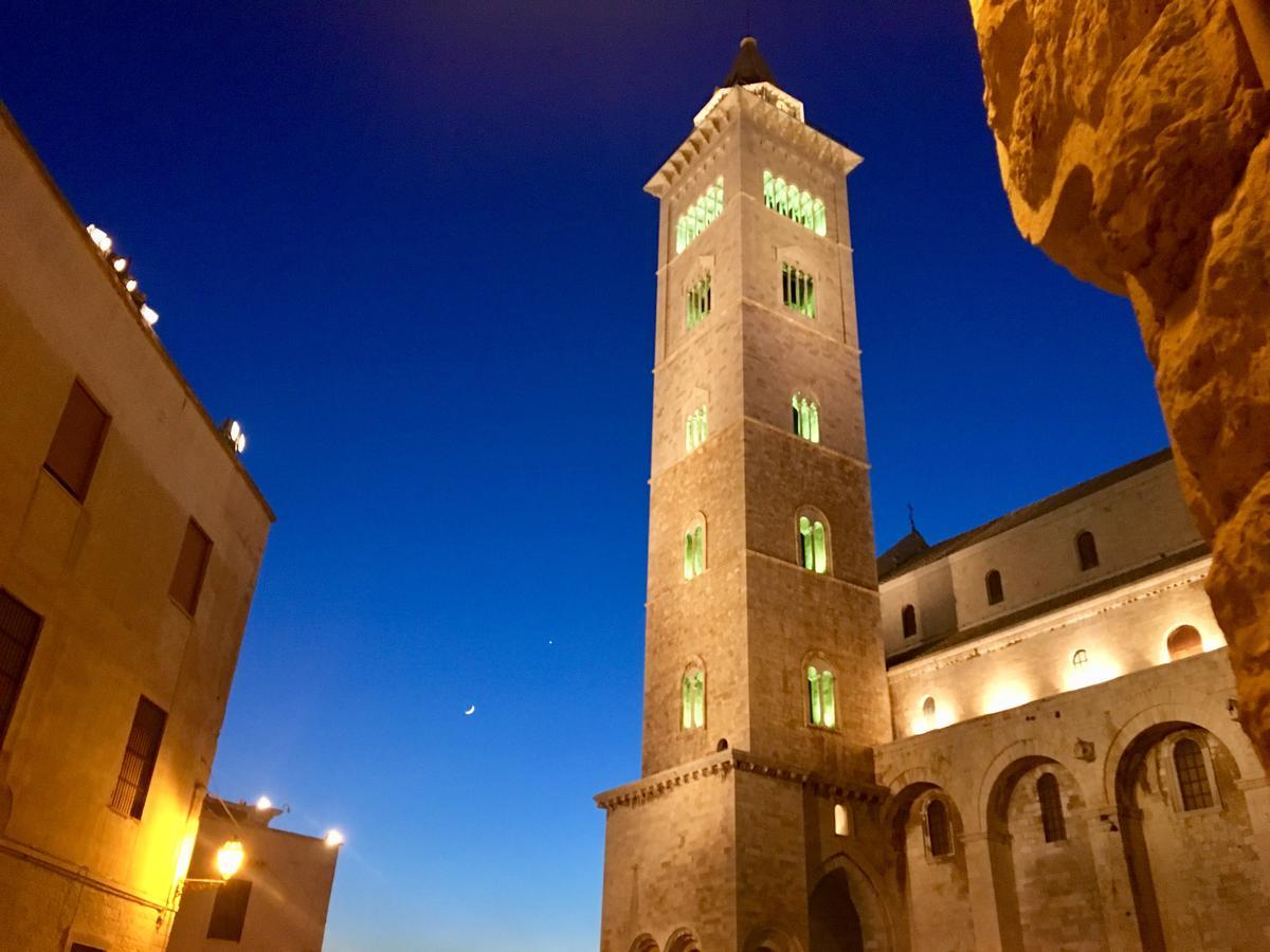 Palazzo Filisio - Regia Restaurant Hotell Trani Eksteriør bilde